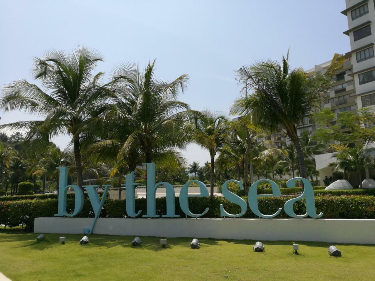 By The Sea Beachfront Penang บาตูเฟอริงกี ภายนอก รูปภาพ